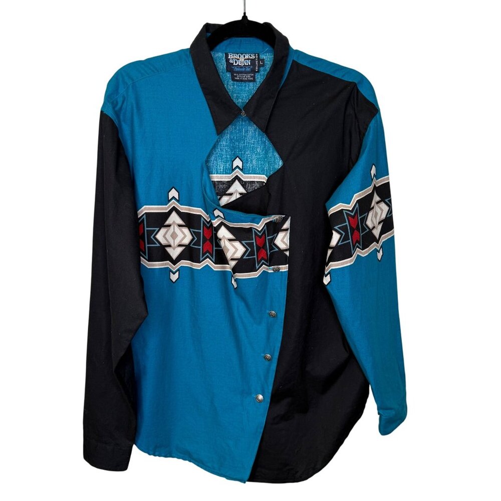 VTG Brooks & Dunn women’s Panhandle Slim Aztec Western Cutout Button Down Sz LRG